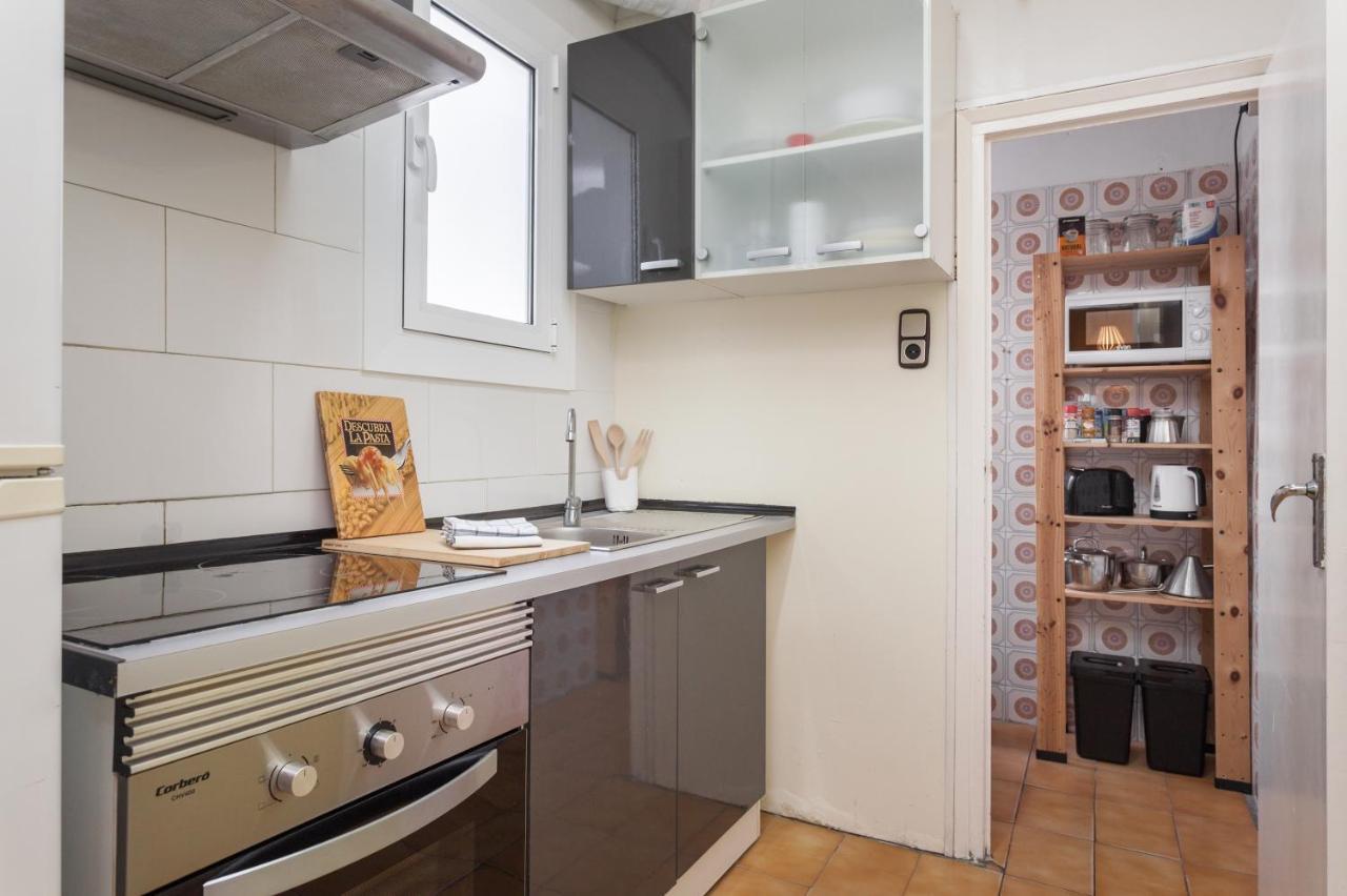Apartamento Con Encanto, Luminoso Y Tranquilo Lägenhet L'Hospitalet de Llobregat Exteriör bild